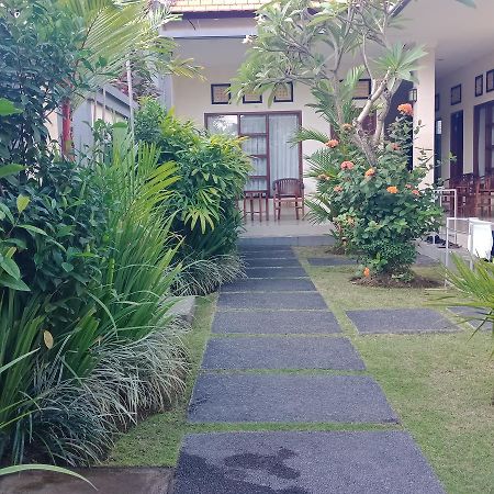 Purnama Guesthouse ชังกู ภายนอก รูปภาพ