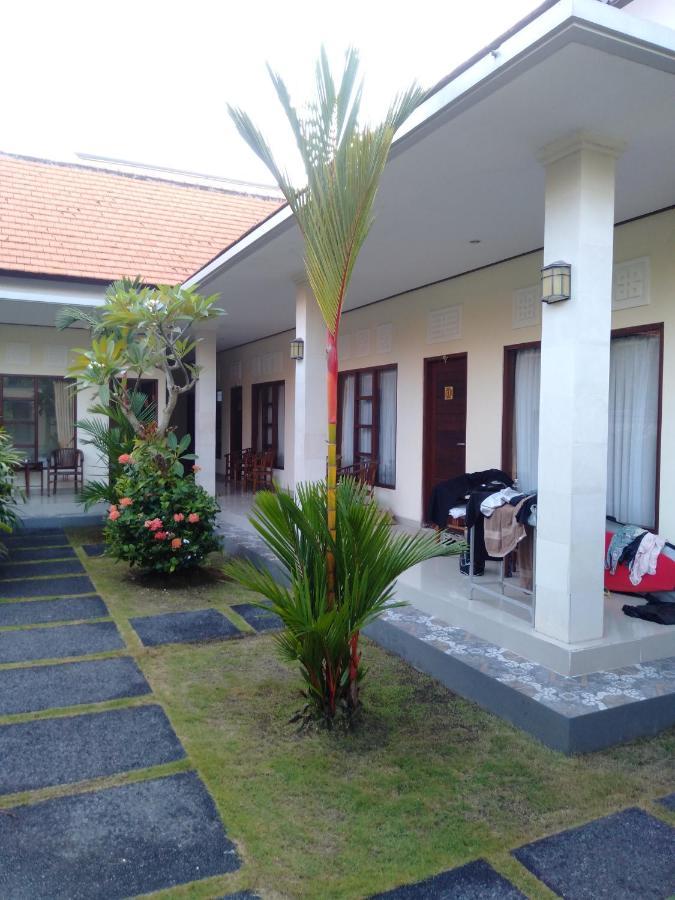 Purnama Guesthouse ชังกู ภายนอก รูปภาพ