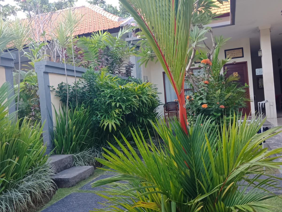Purnama Guesthouse ชังกู ภายนอก รูปภาพ